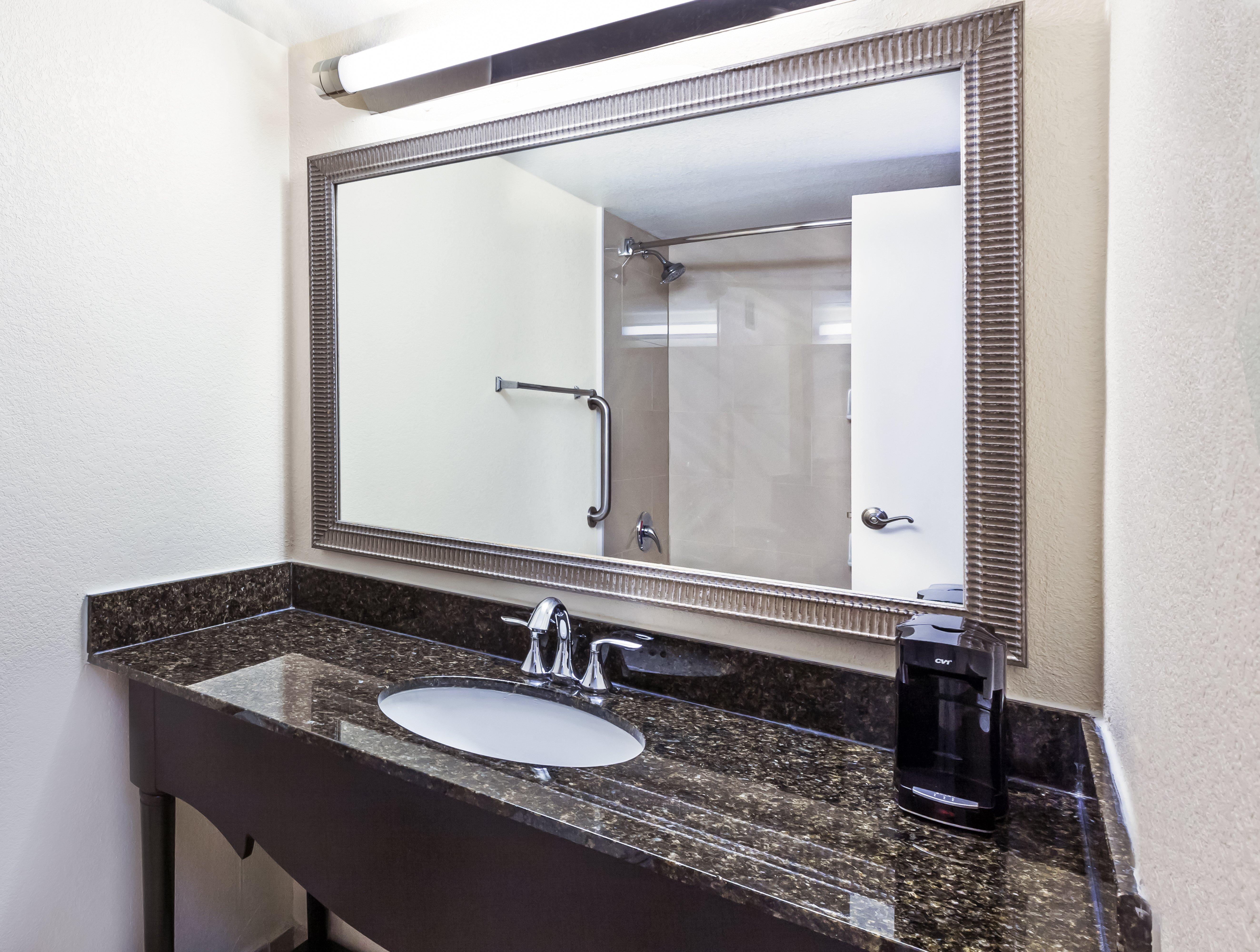 Holiday Inn Tyler - Conference Center By Ihg Exterior photo